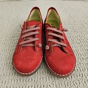 NWOT Jungla Red Leather Perforated Shoes, EU 40/US 9